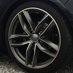 19インチ アルミホイール 8.5J +35 4本セット（タイヤ付き）TT装着品の画像