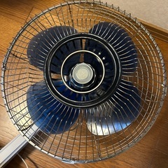 昭和レトロ　TOSHIBA 東芝　DF-30W 扇風機　首振り　清掃済　完動品 レトロ扇風機 アンティークの画像
