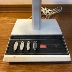 昭和レトロ　TOSHIBA 東芝　DF-30W 扇風機　首振り　清掃済　完動品 レトロ扇風機 アンティークの画像
