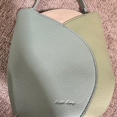 レガートラルゴ チューリップバッグ