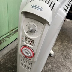 デロンギ　オイルヒーター　DeLonghi 動作OKの画像