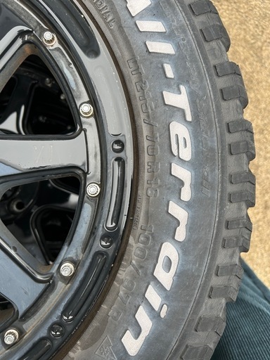 BFGoodrich All-Terrain T/A 16インチタイヤ