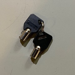 お得 SENTRY セントリー ダイヤル式 耐火金庫 W5460 A4ファイル 縦収納 56.6Lの画像