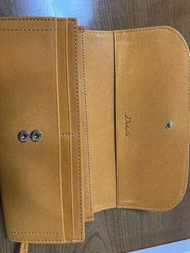 ダコタ長財布　新品