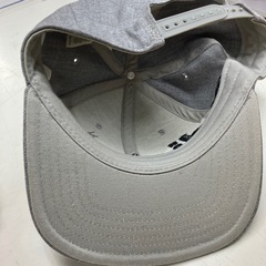 ロ2503-514 adidas キャップ グレーの画像