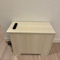 配線隠し　ケーブルボックス