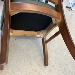 ☆値下げ☆　K2507-227 配送不可 アンティーク風 ダイニングチェア③ キズ汚れ有りの画像