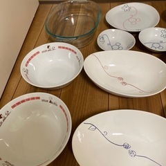 食器の画像