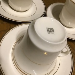 HOYAティーカップ3点セットの画像
