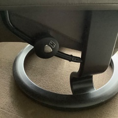エコーネス　マジック　Mサイズ　オットマン付き