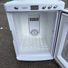 585 冷蔵庫の画像