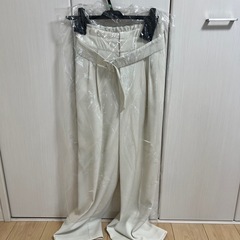 Noela ズボンの画像