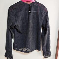 LOWRYSFARM　黒 レース編み 長袖 トップスМサイズ美品の画像
