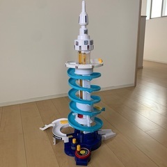 トミカ　デラックストミカタワー