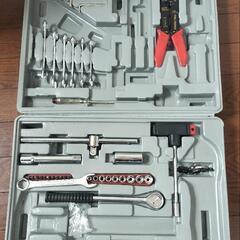 工具セット ソケットレンチ スパナなど 