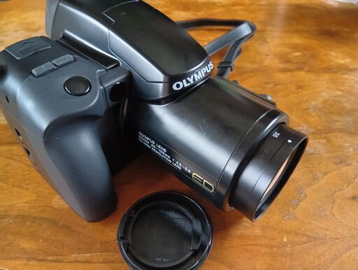 【値引き可】OLYMPUS 　フィルムカメラ 　L-1　EDレンズを用いた高性能4倍ズームレンズを搭載