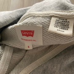 Levisフルジップパーカーの画像