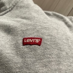 Levisフルジップパーカーの画像