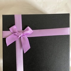 箱入り薔薇のアーティシャルフラワー
