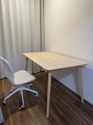 IKEA テーブル