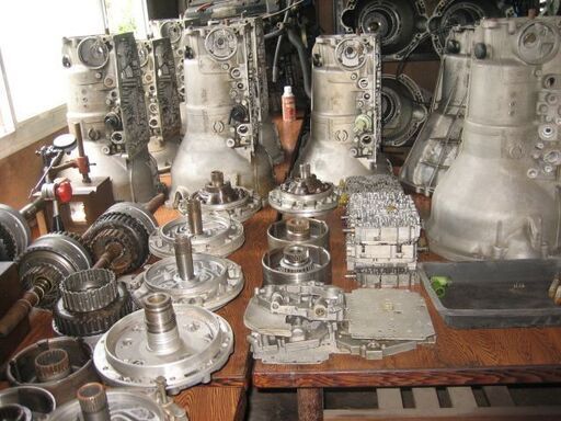 MベンツリビルトA/Tサービス専門工場―4速リビルトA.T単体25万にて販売 Hilts250ccMattGreen-