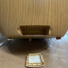 ニトリ 吹き出し口が熱くならない 超音波加湿器 NTR2003 加湿器の画像