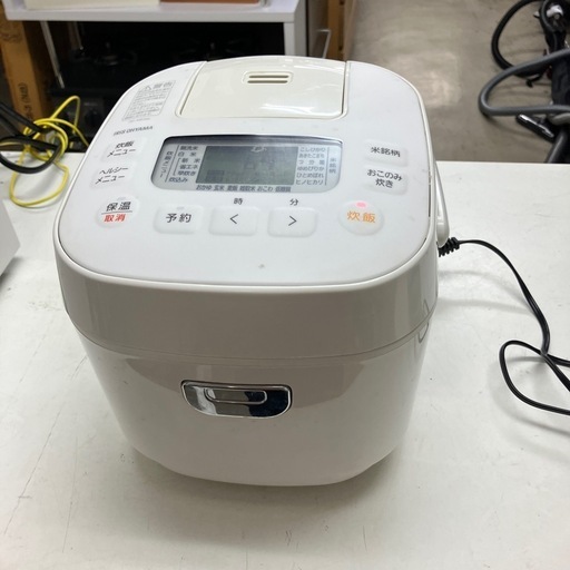 O2503-528 アイリスオーヤマ 炊飯器 0.54L 3合 2020年製 通電確認済み