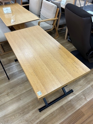 【軽トラック90分無料貸し出し/お値下げ】ニトリのリフティングテーブルが入荷しました！！