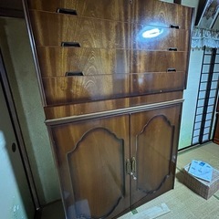 衣装タンス　鍵付きの画像