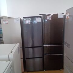 中型冷蔵庫・大型冷蔵庫・2ドア冷蔵庫各種価格見直し！今が！お買い得です♪☆★☆新生活応援☆★☆【リユースのサカイつくば店】★☆引越でおなじみ、サカイ引越センター直営のリサイクルショップ 家具・家電販売買取強化店、冷蔵庫・洗濯機・エアコン・家具各種取り揃えております♪ - 常総市