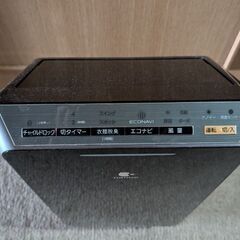 空気清浄機（Panasonic F-PXM55）の画像