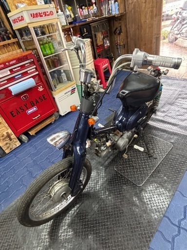 バーハンカブスーパーカブ50 カマキリカブ (EASY BASE) 御代志のホンダ