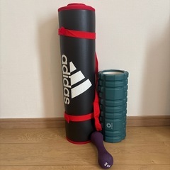 ヨガマット　筋膜ローラー　2kgダンベル