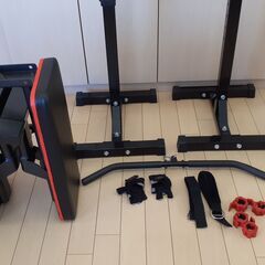筋トレ好きの方★80000円分★新品同様★ファイティングロードバーベル：シャフト：バーベルスタンド：フラットベンチ★ラットプルダウンアタッチメントその他9点の画像
