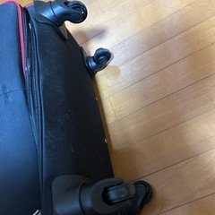 スーツケースの画像