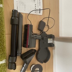 【お話中
】コードレス掃除機 の画像