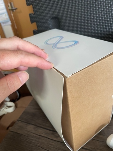 メタクエスト3 美品　バッテリー式ヘッドマウント付き