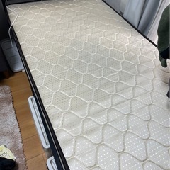 ★無料家具★シングルベッド マットレスフレーム付き