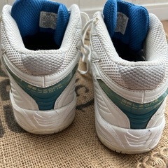 タイムバーゲン❗️asicsシューズ【26.5】の画像