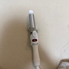 サロニア　コテ　　ほぼ新品