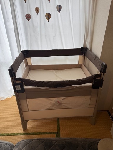 【美品】Aprica ベビーベッド　ココネル