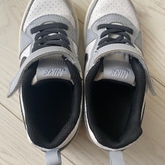 NIKE スニーカー　16.5cmの画像