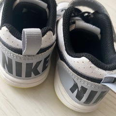 NIKE スニーカー　16.5cmの画像
