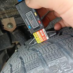 【中古品】165/70R14 ホイール付き スタッドレスタイヤ ハスラーなどの画像