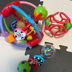 アンパンマン　よくばり手遊び、ガラガラ等３点セットの画像