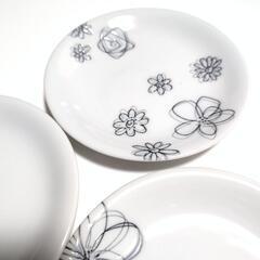 新品未使用‼️renomaの小皿3枚セットの画像