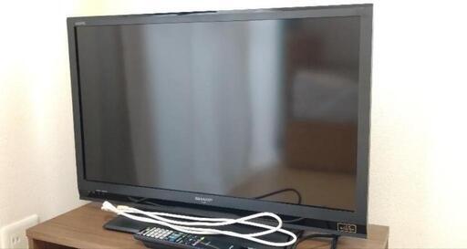 テレビ　32型　SHARP　AQUOS