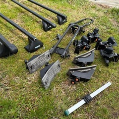 THULE スーリー ルーフキャリア等セットの画像