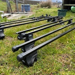 THULE スーリー ルーフキャリア等セットの画像