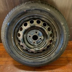 車のパーツ タイヤ、ホイール